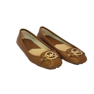 Michael Kors Women's Flats, Size 7.5M, Style ME15E, Tan
